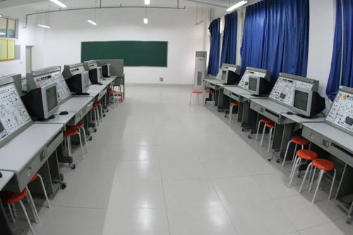 畫得了機(jī)械圖紙，玩得轉(zhuǎn)機(jī)器人 大機(jī)械工程管理服務(wù)的卓越風(fēng)采